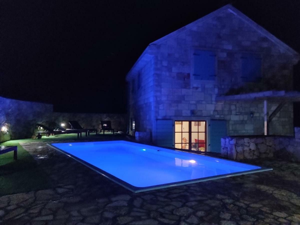 Mala Villa- Private Heated Pool Novalja Kültér fotó